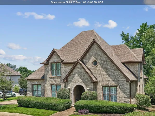 3813 Carisbrooke Cir, Hoover, AL 35226