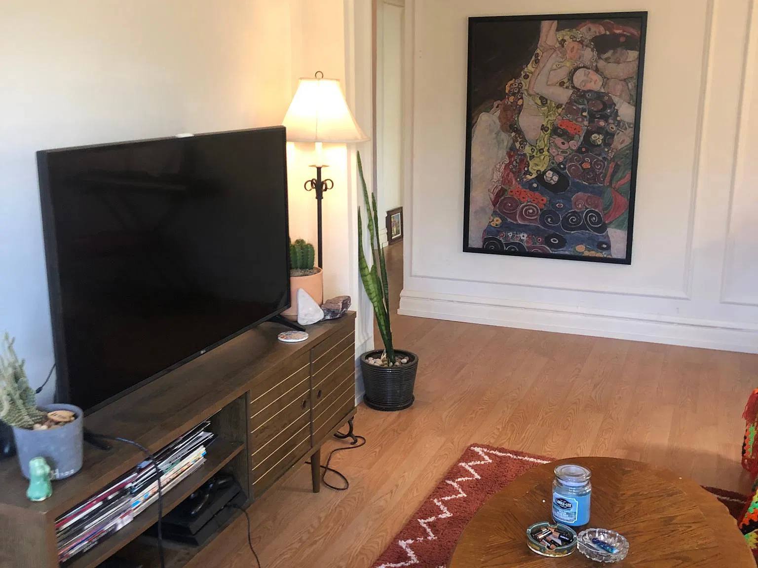 2218 N Summit Ave — Photo 4