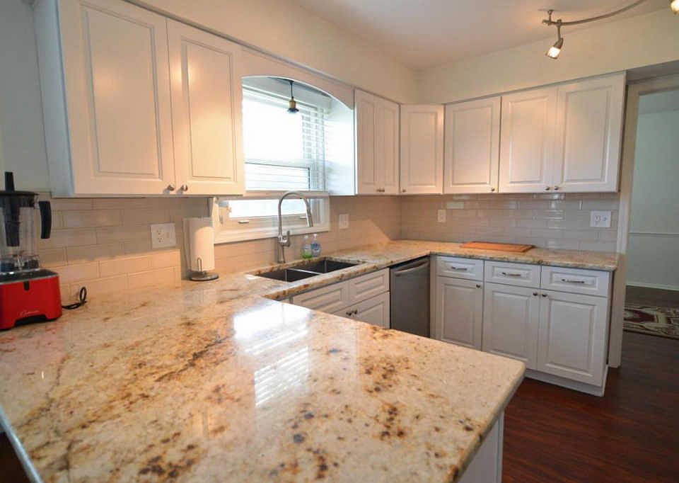 1st image of 6812 Highland Pl