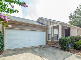 781 Jasperson Ct, Fairburn, GA 30213