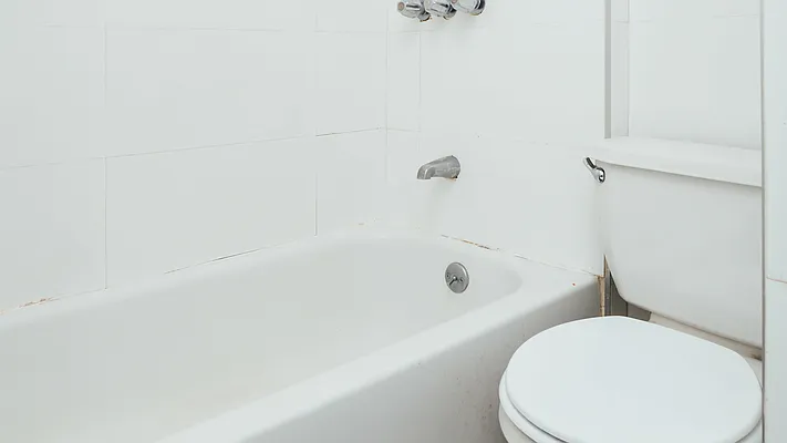 Rented by Nooklyn NYC LLC | media 26