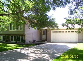120 W Fairview St, Spring Valley, MN 55975