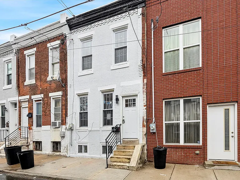 2615 Earp St — Photo 1