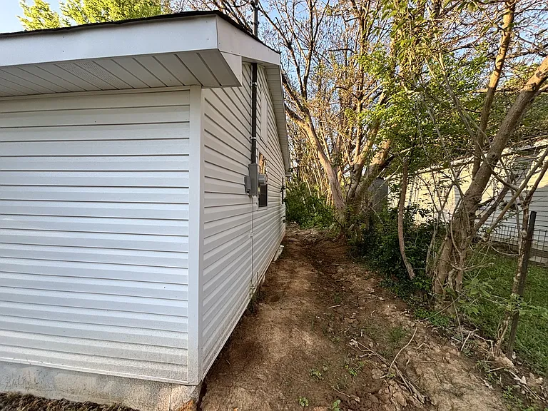308 Cottonwood St — Photo 24
