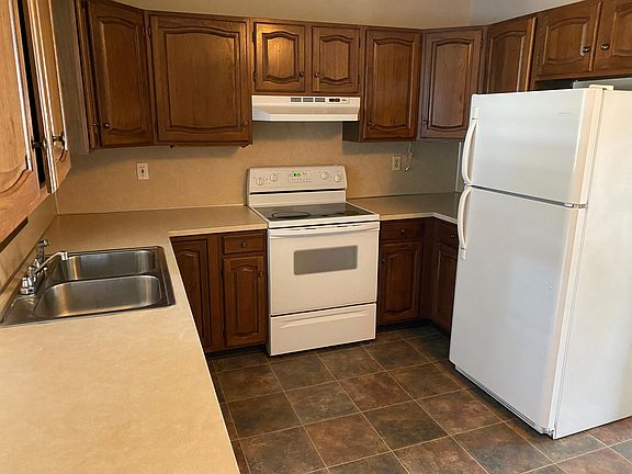 3rd image of 1215 Fay Ave NW