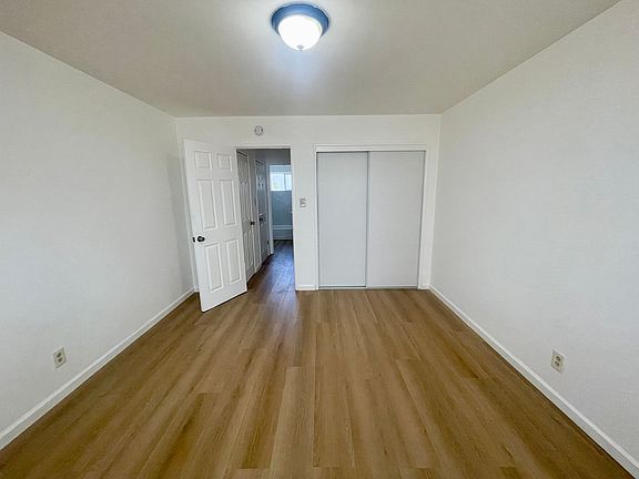 5th image of 7884-7886 Ney Ave #C