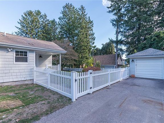 2nd image of 56 Lawndale Dr