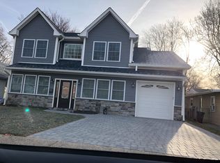 A46 Harvey Ave, Rochelle Park, NJ 07662