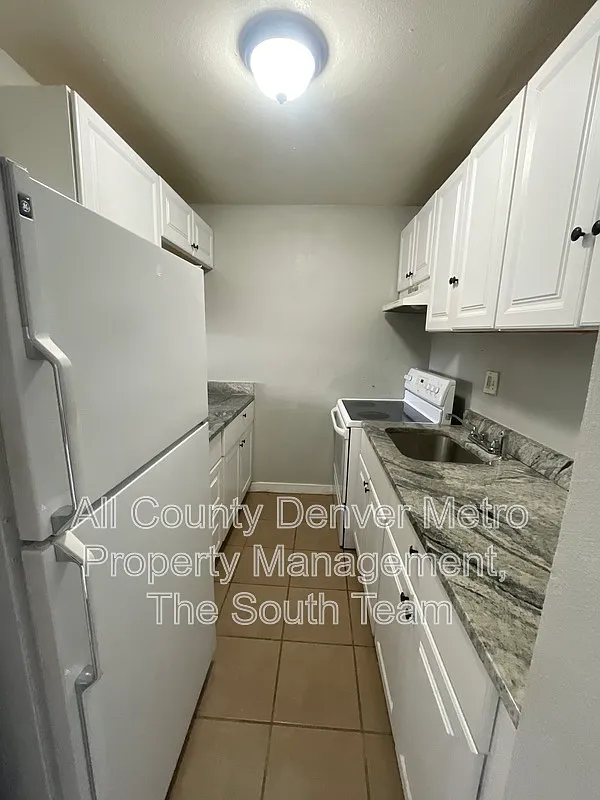 1 bed, 1.0 bath, 540 sqft, $795 — Photo 3