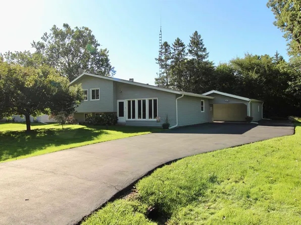 434 E Woodland Dr, Beloit, WI 53511