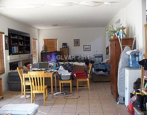 2nd image of 2925 Bayliner Ave