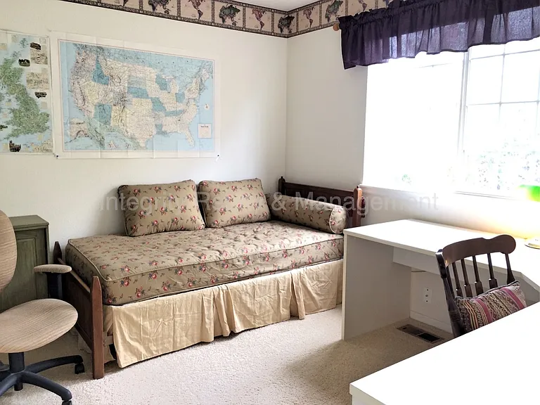 10088 Darwin Ln — Photo 17