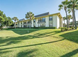 32 Plantation Dr APT 103, Vero Beach, FL 32966