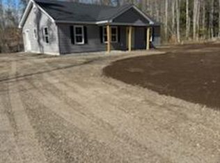 529 Naples Rd, Harrison, ME 04040