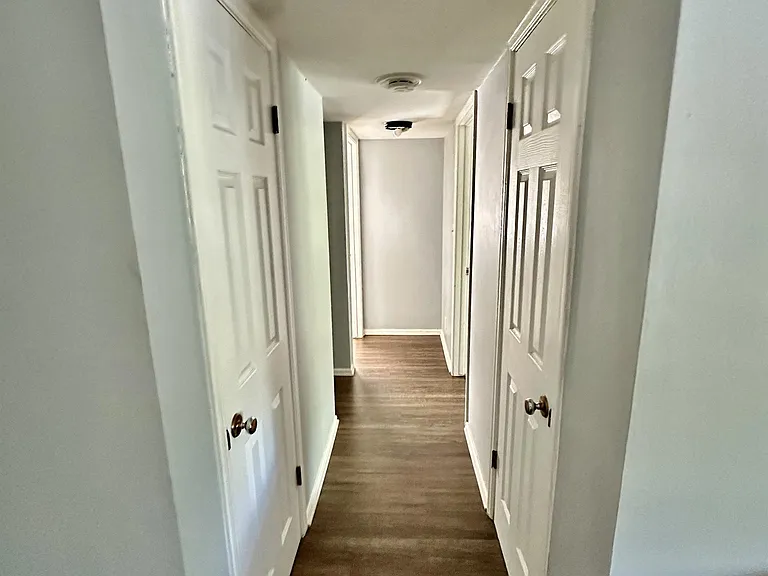 1201 S Rockford Ave #7 — Photo 4