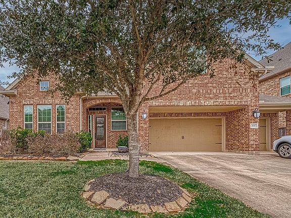 2nd image of 619 Cypress Creek Lane