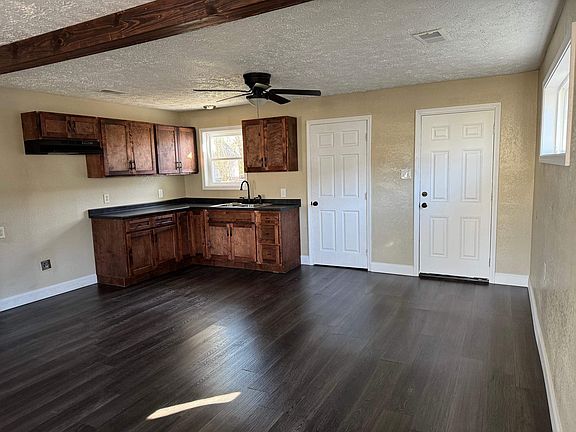 5th image of 1503 Shelby Dr