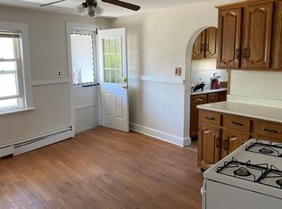 6 Pope St, Fairfield, CT 06825