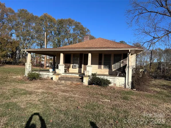 1415 S Morgan St, Shelby, NC 28152