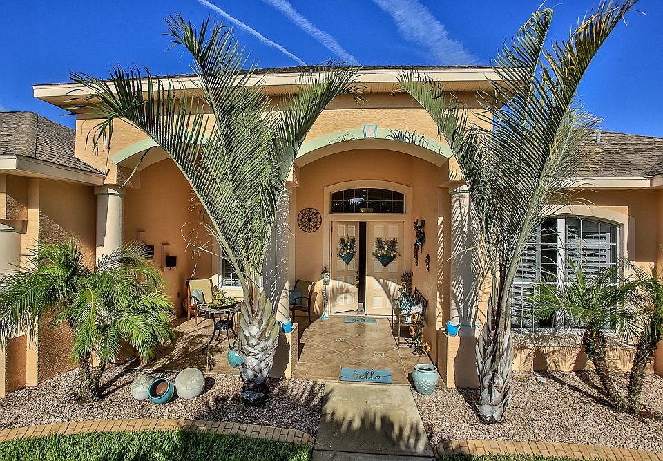 1st image of 6079 Shallow Brook Ct