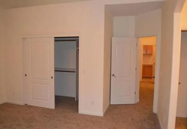 2860 Blue Oak Ct — Photo 10