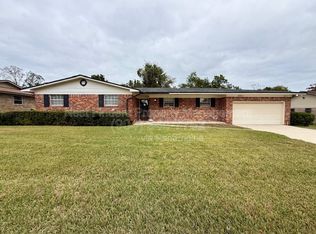 5907 Gumwood Dr, Jacksonville, FL 32277