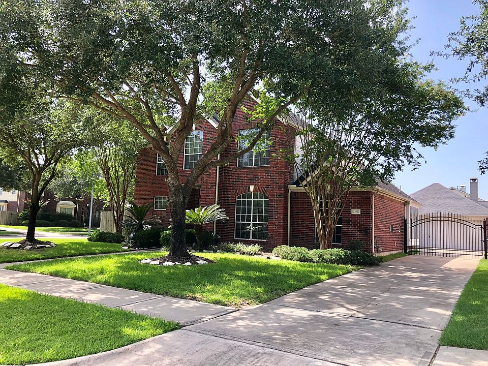 1st image of 22022 Beachgrove Ln