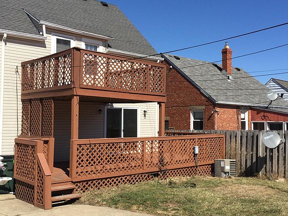3rd image of 11804 Darlington Ave