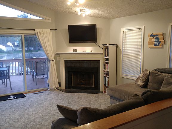3rd image of 17335 Thunder Bay Dr