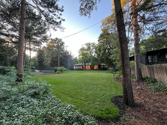4th image of 3070 E Millcreek Dell Ln