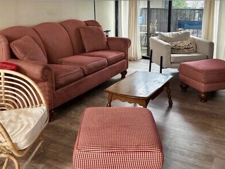 941 N Euclid Ave #222 — Photo 6