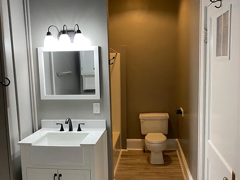 1224 Franklin Rd SW #2 — Photo 2