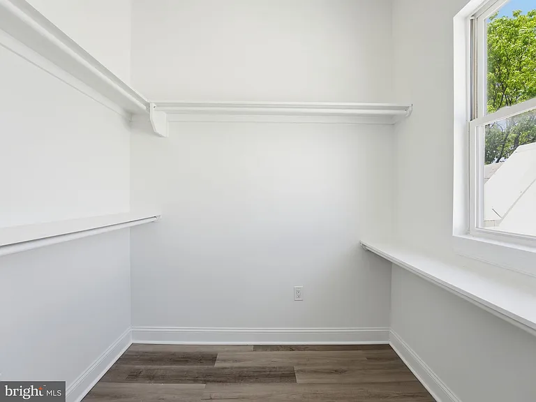 2404 N Capitol St NW #B — Photo 17