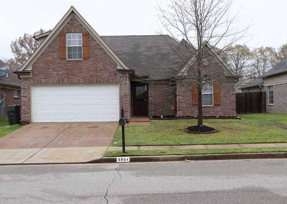 1st image of 8864 N Cortona Cir