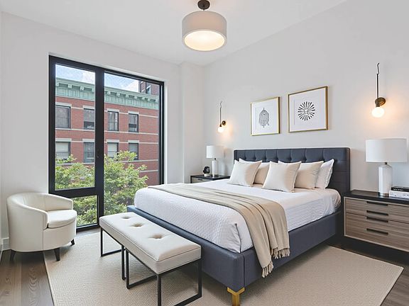 4th image of 282 W 132nd St #304