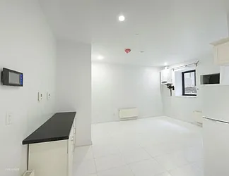 Rented by Batra Group Inc