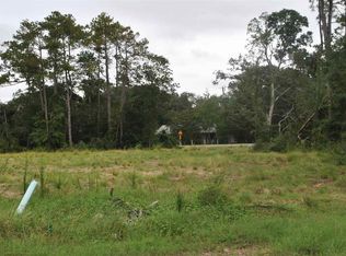 12 S Ave S, North Myrtle Beach, SC 29582