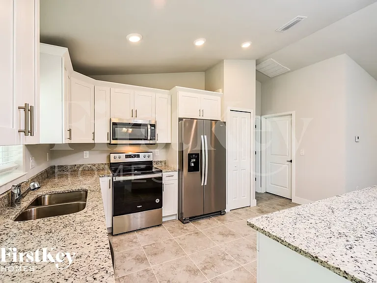 1603 Hanna Ave S — Photo 8