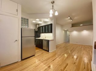 590 6th Ave #B, Brooklyn, NY 11215