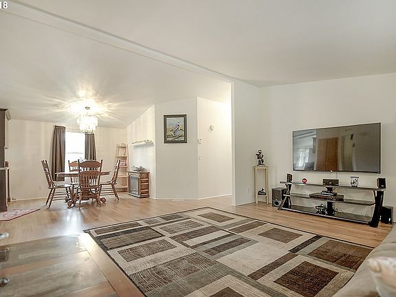 5th image of 181 Allworth Dr