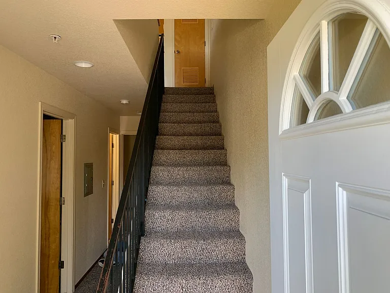 740 Bayside Rd — Photo 17