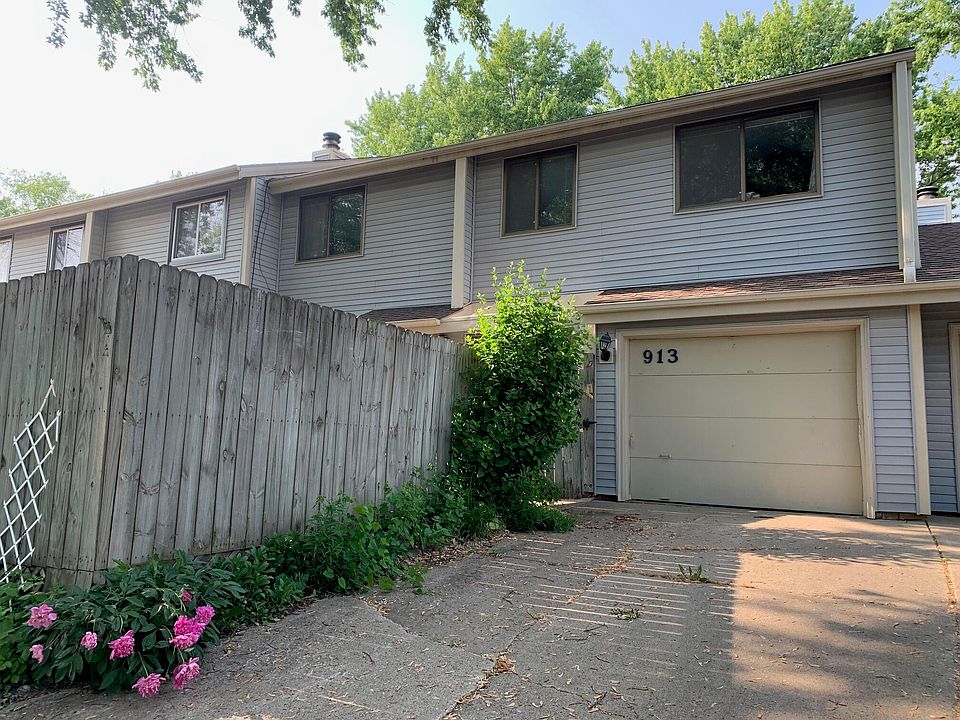 1st image of 913 Breezewood Cir