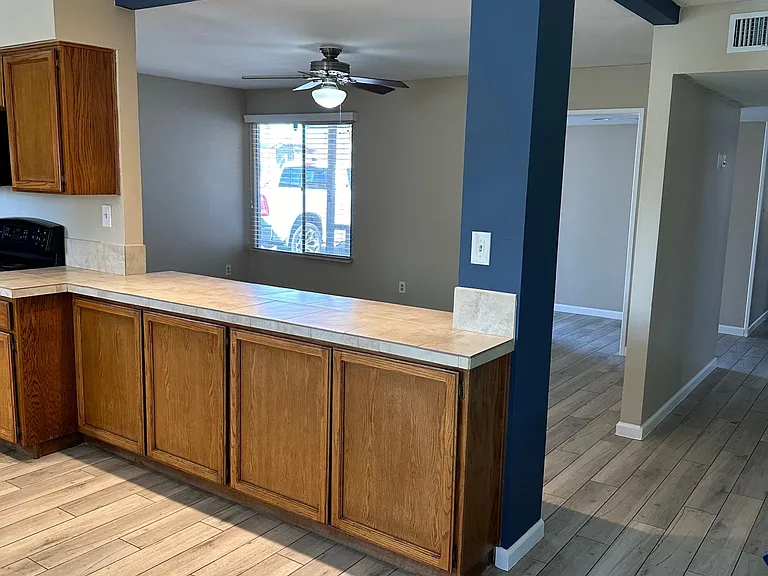 1249 E La Jolla Dr #0 — Photo 7