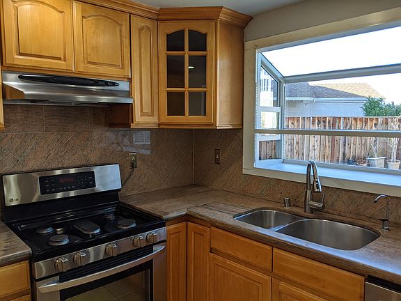 3rd image of 1909 Perrone Cir #Main