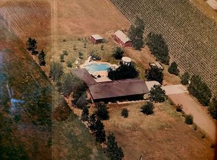 8726 Roper Rd, Orchard, TX 77464