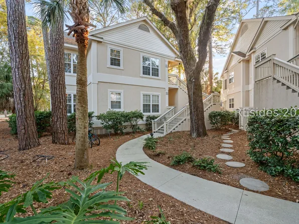 1 Gloucester Rd #M, Hilton Head Island, SC 29928