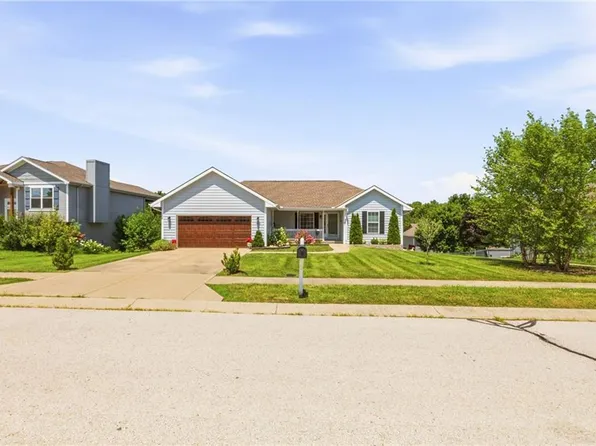 18616 Primrose St, Smithville, MO 64089