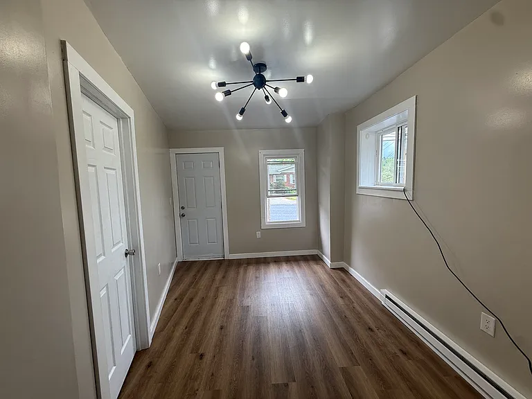 178 Belmont St #1 — Photo 3