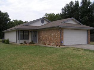 3032 Weston Dr, Denton, TX 76209