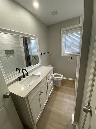 1210 Donaghey Ave — Photo 9